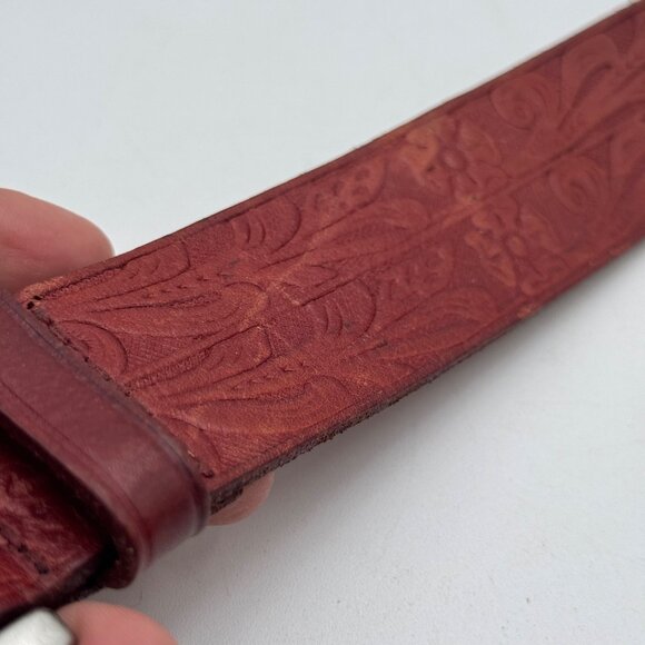 Lauren Ralph Lauren Embossed Red  Orange brownish Leather Belt W/ Silver Buckle - Picture 12 of 12